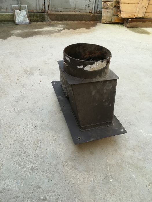 преходник за кoмин