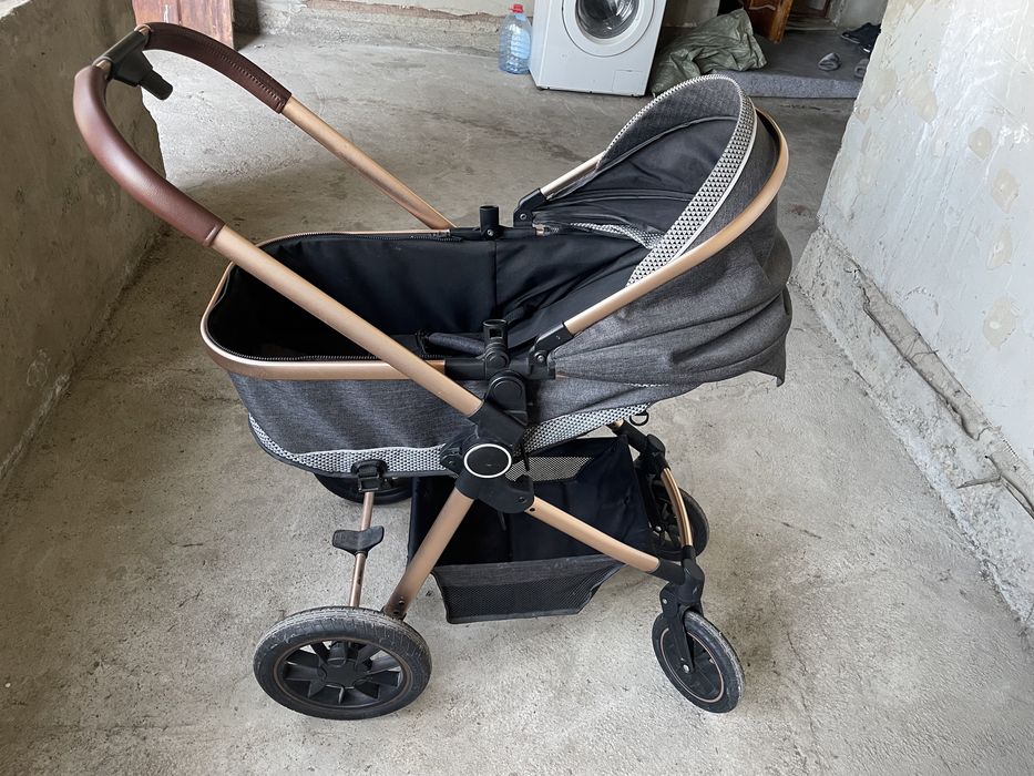 Продам коляску