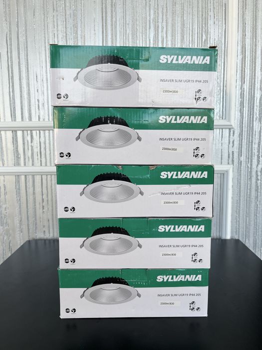 Lot Spoturi Industriale Sylvania Insaver Slim UGR19 IP44 205 2300lm