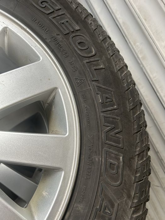 5 броя гуми с алуминиеви джанти Land Rover – Yokohama Geolandar A/T G015 – 265/65 R17