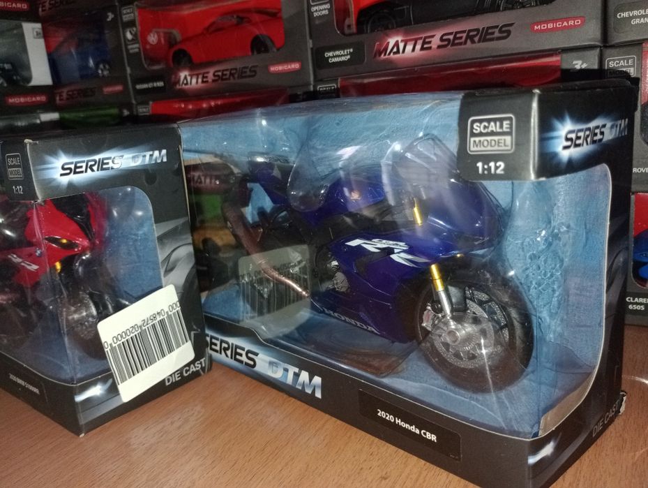 Мотоциклы в масштабе 1:12