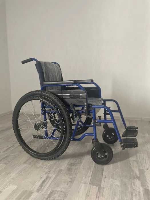 Инвалидное кресло новое. Очень удобное и комфортабельное.