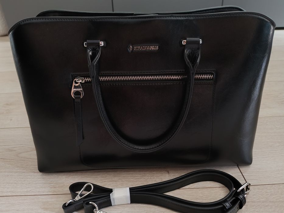 Vând poșetă Stradivarius noua