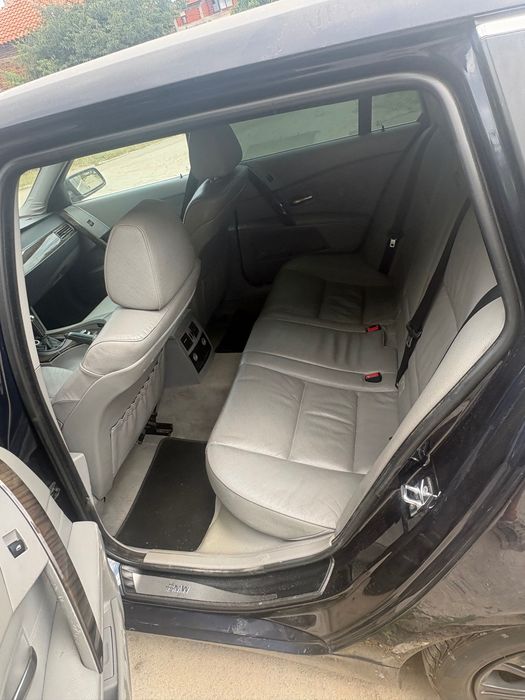 BMW e61 3.0xd на части