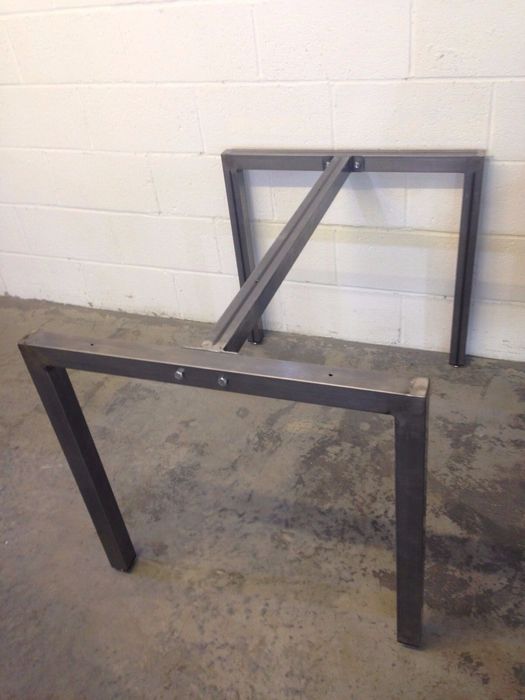 Изработка на детайли от метал