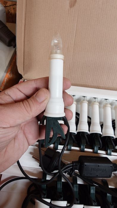 Instalații luminoase pentru brad - 30 becuri / cutie*