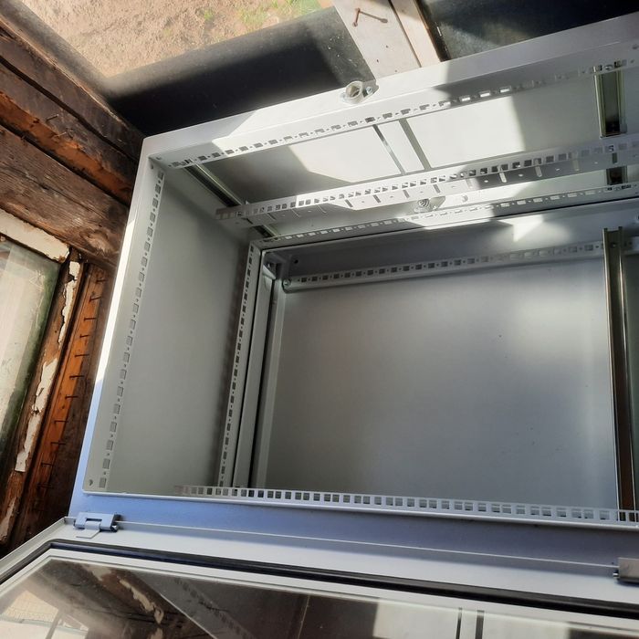Cabinet Rack retelistica Networking Rittal Cluj-Napoca • OLX.ro
