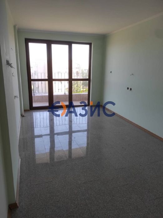 Продава се Тристаен апартамент в Черноморец - 113 кв.м за 947 €/кв.м - Снимка #1