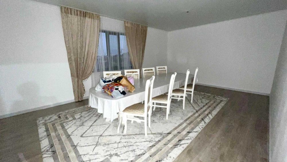 Продам 5 комнатный частный дом Аян Империя