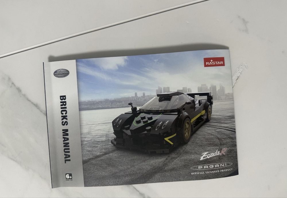 Лего машинка Pagani Zonda R
