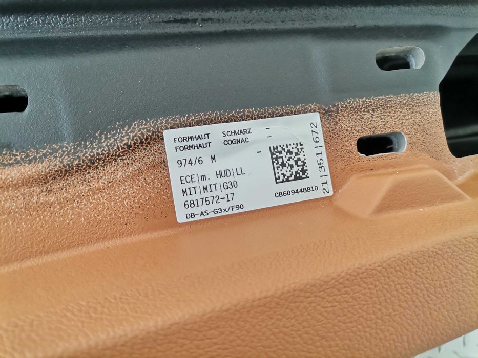 Ново Табло BMW 5 G30 G31 G38 Lci HUD Cognac гума