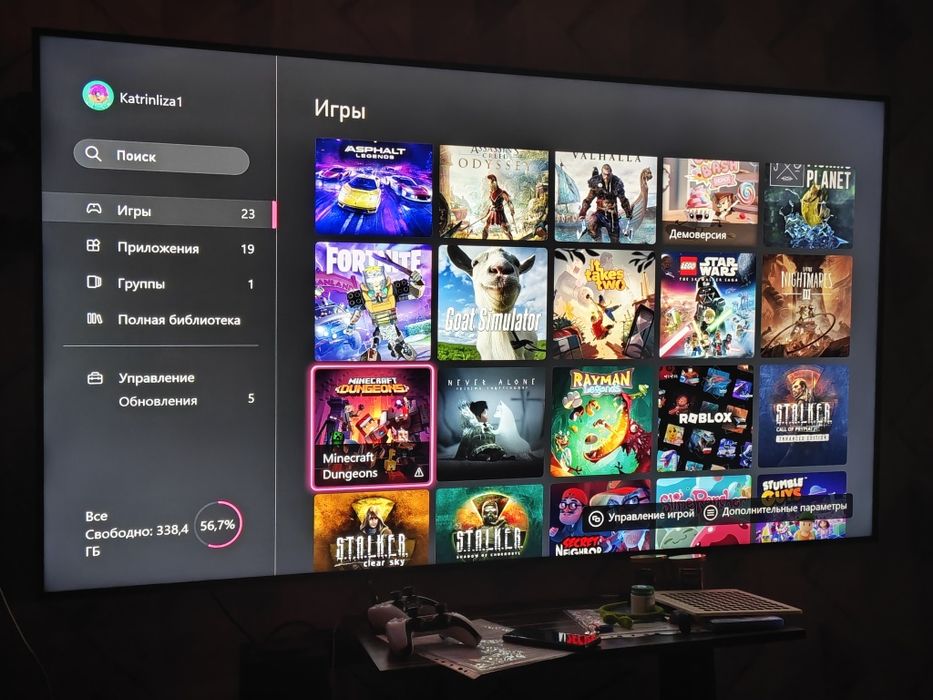 Продам Xbox One 1Tb