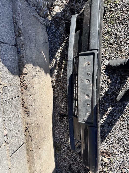 перед бампер бмв е34