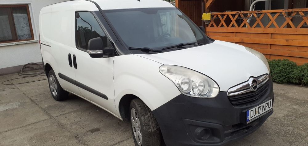 Vand  Opel combo 2017