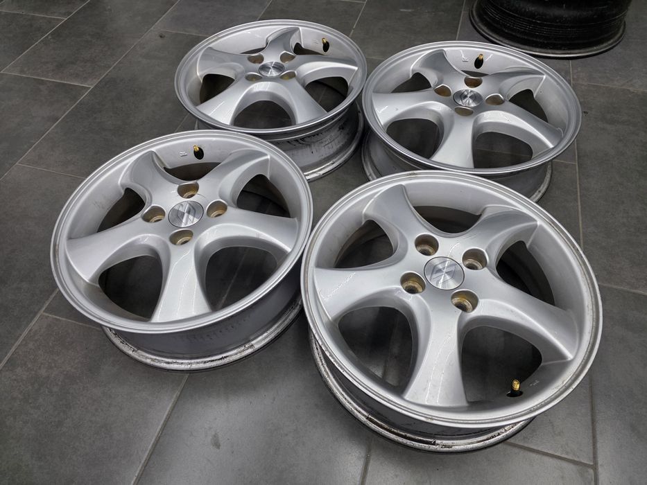 Джанти 15 - Suzuki