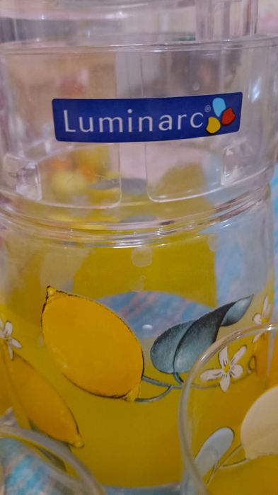 Продам набор графин и стаканы