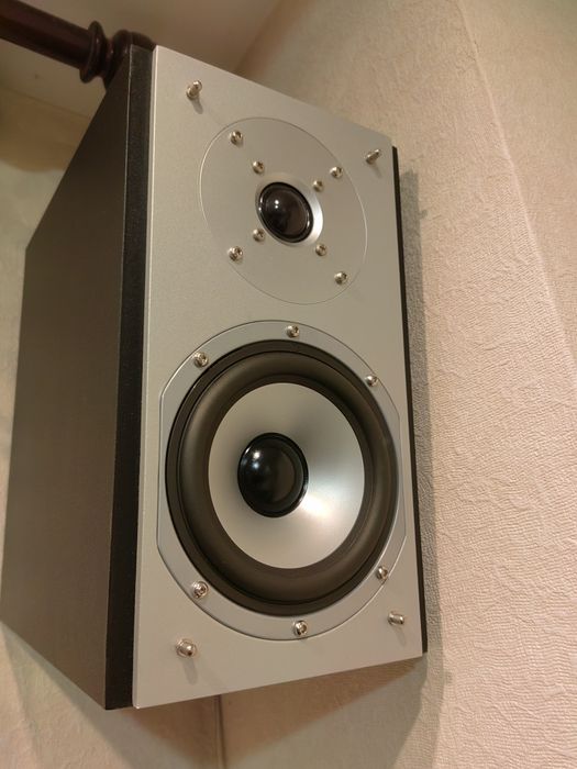 Колони XTZ 80 Satellite