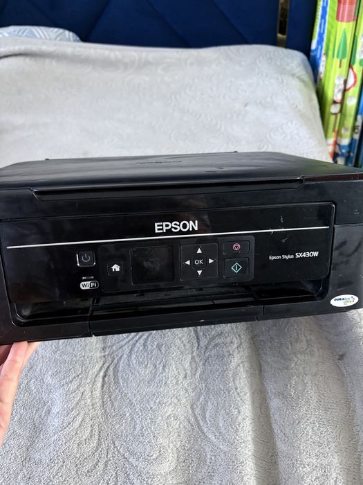 Принтер EPSON новый