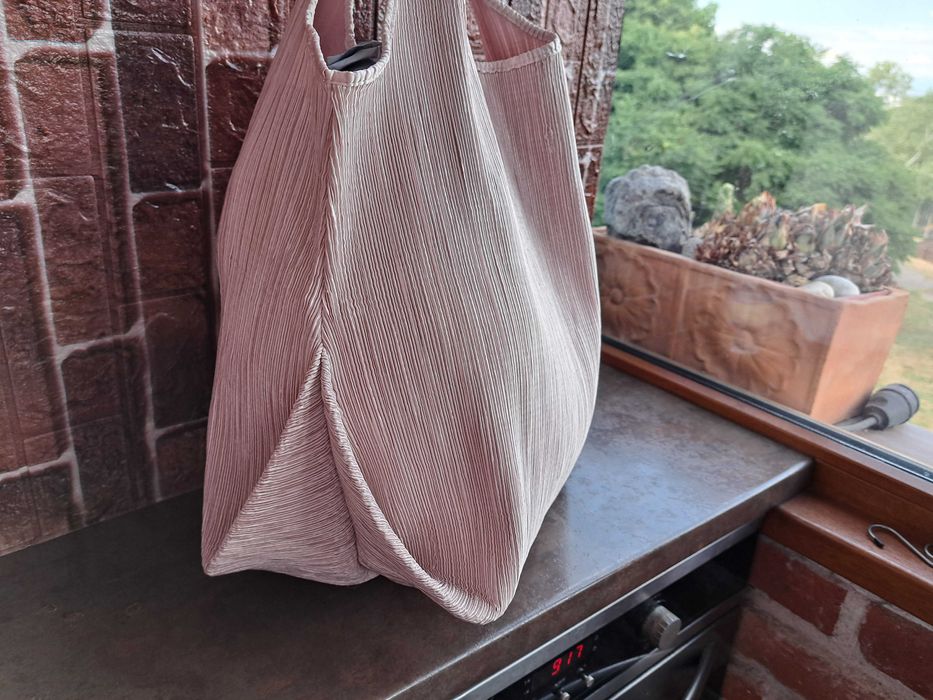 дамска чанта,голяма текстилна торба-H&M