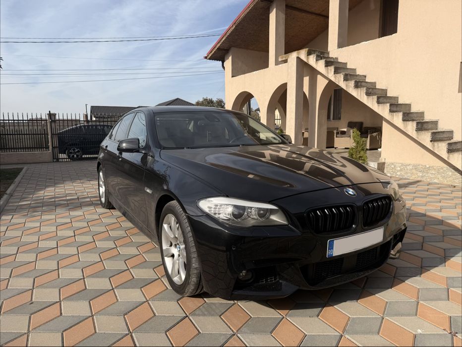 BMW Seria 5 F10 / 530 D /
