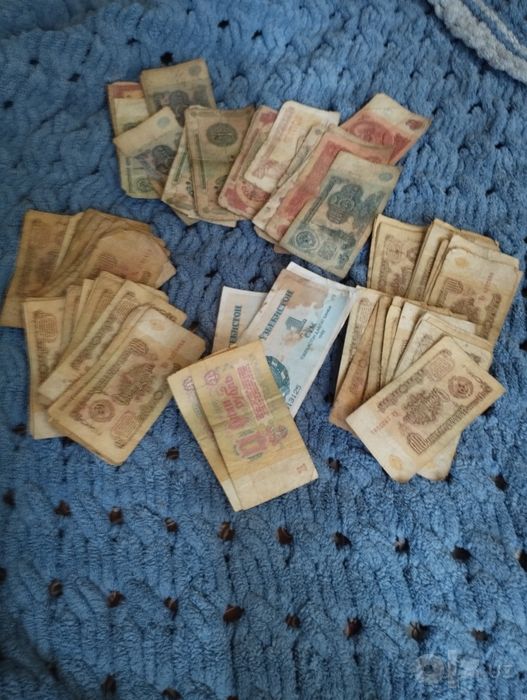 Продам старые монеты и купюры