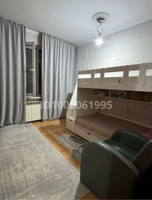 Двухъярусная кровать