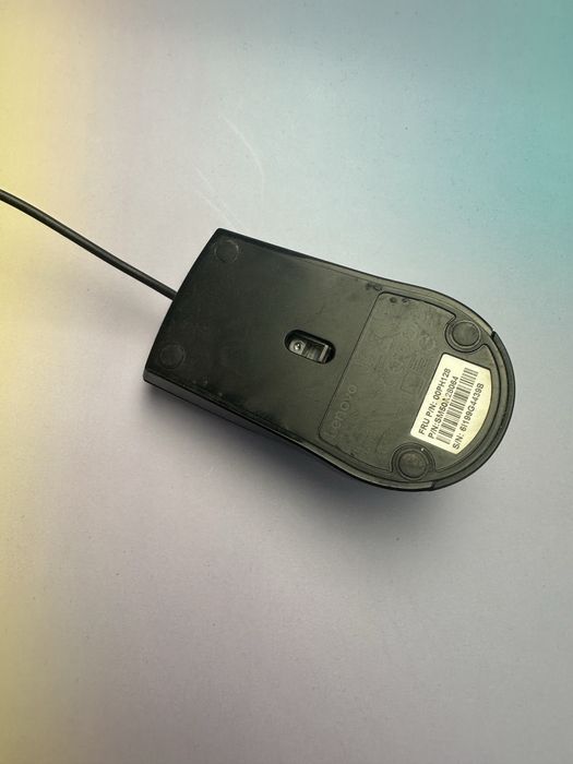 Mouse Lenovo cu fir USB