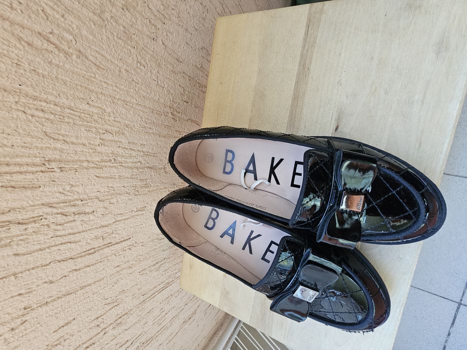 Лачени обувки Ted Baker черни 32