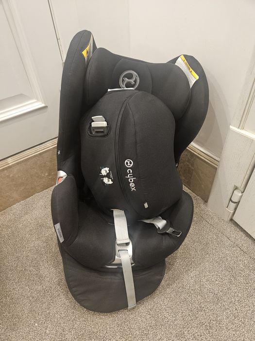 Продаю Автокресло