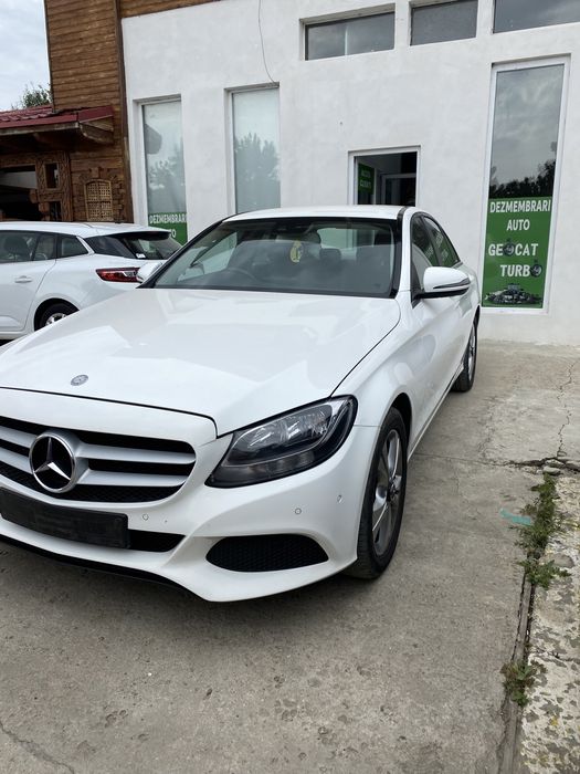 Ușă stânga față Mercedes W205 C Klass 2016