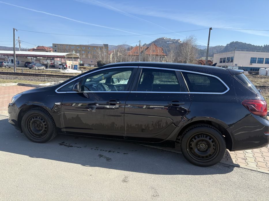 Opel Astra j 2011 2.0 diesel