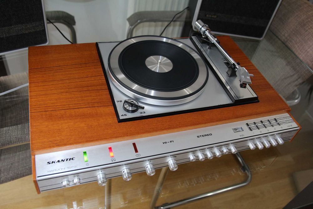 Luxor / Skantic 3811 cu doza Micro Seiki V3300/7 si boxe Philips 6442.