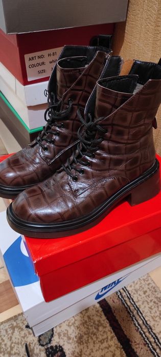 Сапоги Женская обувь