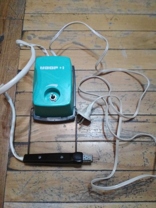 Электроприбор выжигания по дереву.