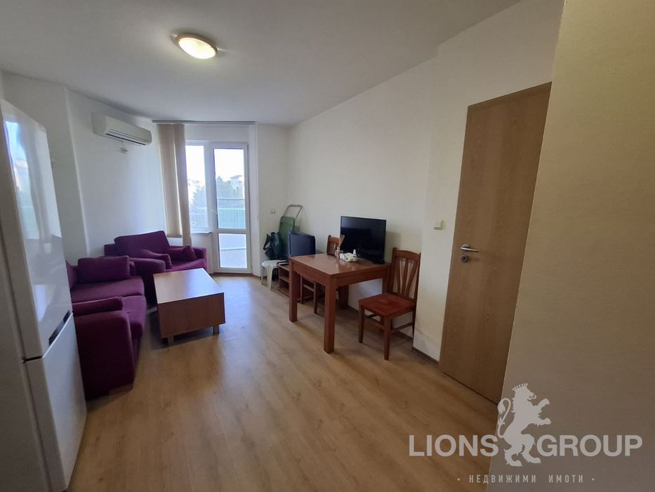 Дава се под наем Двустаен апартамент в Варна, Галата - 44 кв.м за 378.93 € - Снимка #2