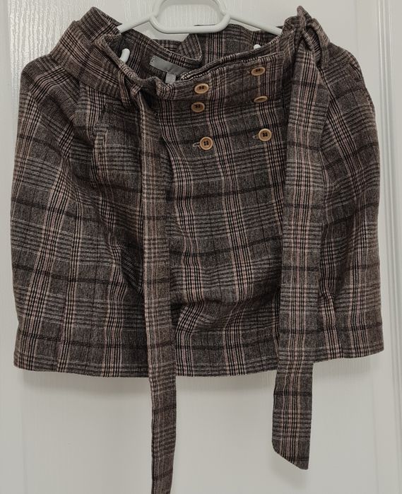 Fusta scurta marimea 36