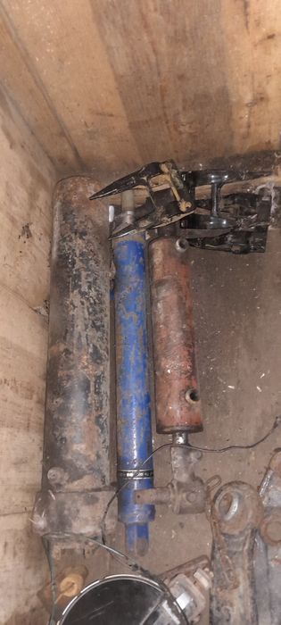 Продам трактор с огрегатами