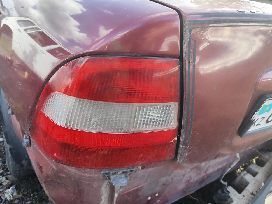 Задний фонари Опель вектра б