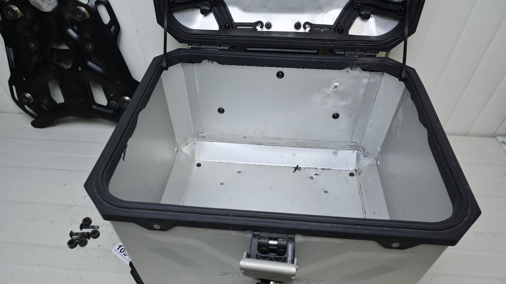 Top Case Geanta SW Motech TraxADVCutie Bagaje Cu Suport Placa