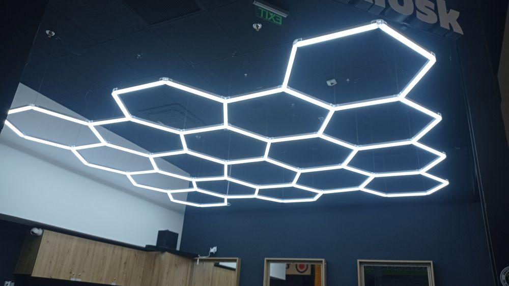 Electrician, Mester, Meseriaș,Handyman