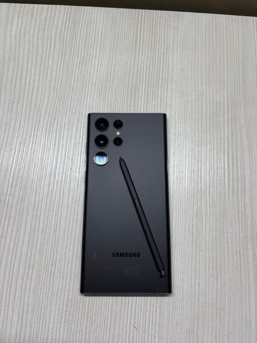 Продам Samsung Galaxy S22 Ultra