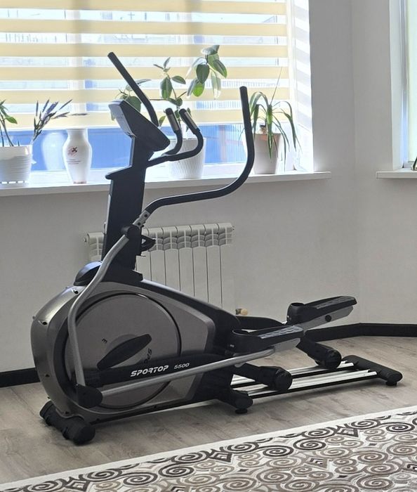 Эллиптический тренажер