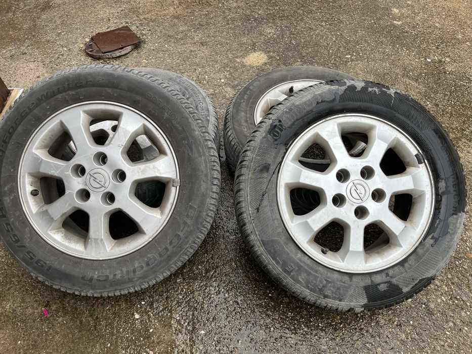 Зимни гуми с джанти за Opel Zafira R15 195/65