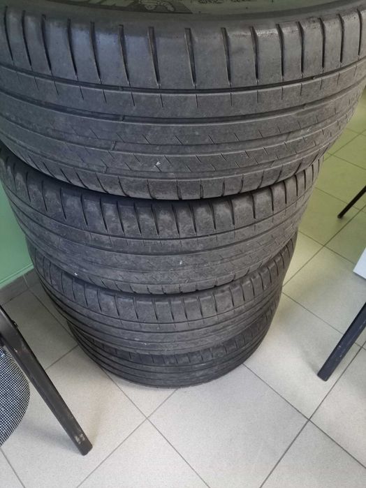 Мишелин 235 45 18 /Дот 34 18/ Пилот Спорт 4 Летни