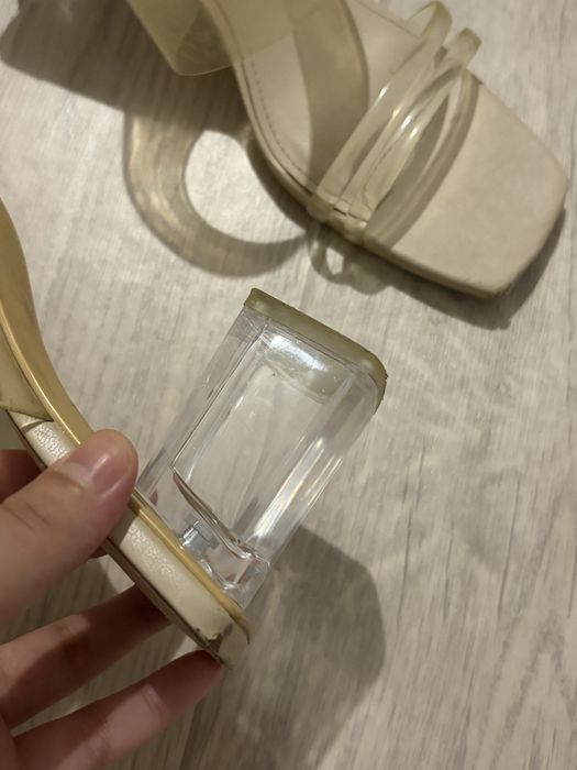 Туфли , босоножки женские