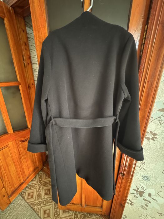 Продается женское кашемировое пальто