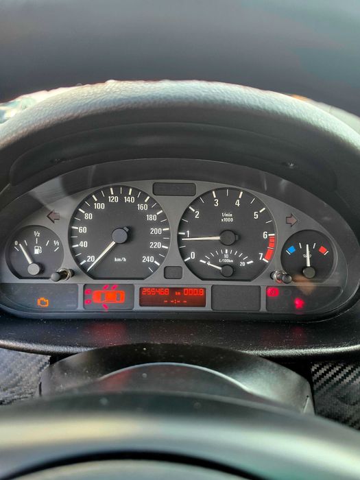 Bmw e46 316i an 2002