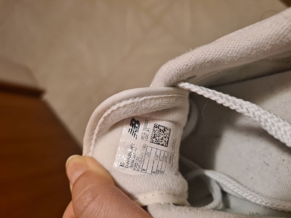 Сникърси New balance