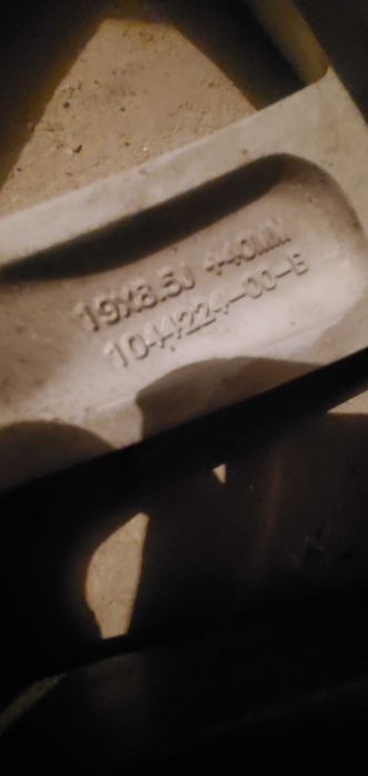 Джанти  тесла 3   19"