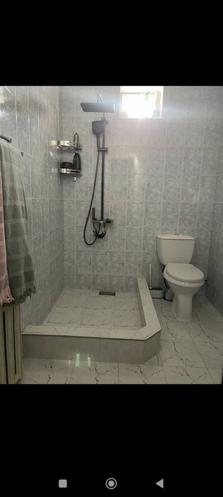 Участка сотилади.Урикзор 4 сот, 6 хона участка сотилади